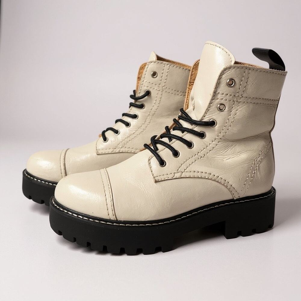 UO Juliette Lace Up Leather White Platform Combat Lug Sole Boots 8 Grunge Punk